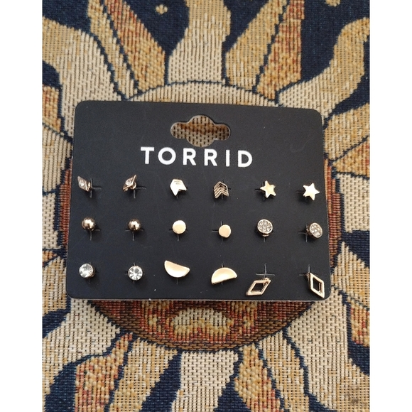 NWTs Torrid 9 Pairs! Geometric Stud Set Earrings Post Back Mix & Match Gold Tone - Picture 3 of 5